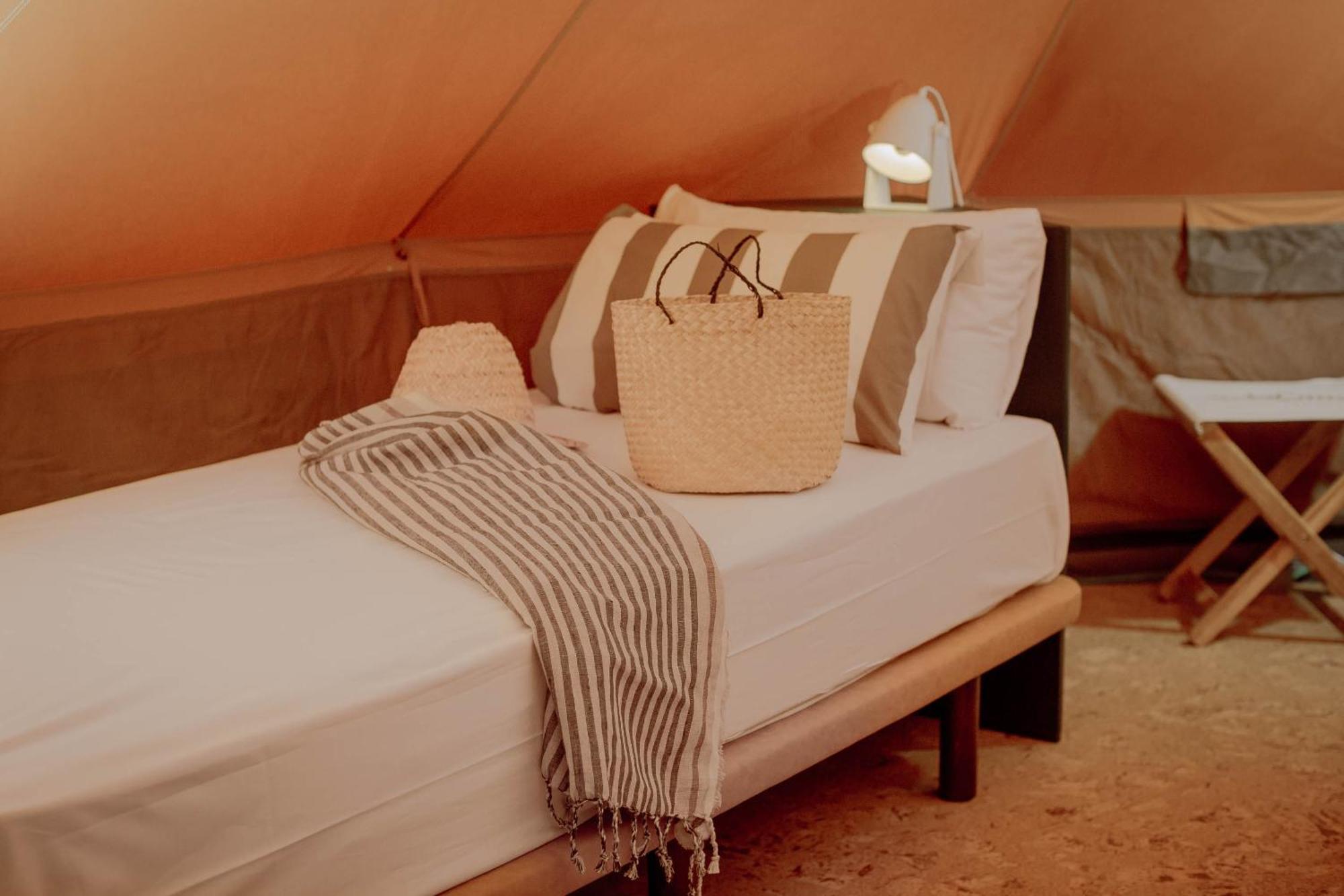 Holacamp Αλμπουφέιρα Εξωτερικό φωτογραφία